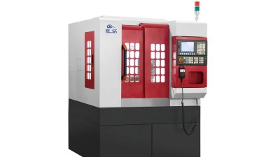 全罩玻璃精雕機具備的優(yōu)勢--「鼎拓機械」